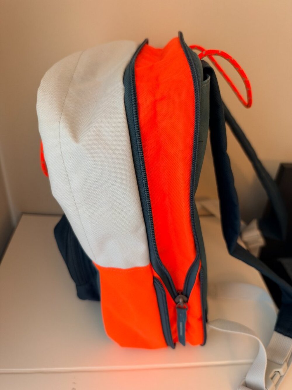 Nike Tanjun Colorblock Backpack - Picture 12 of 12